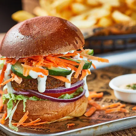 セント クリストファーズ ガレ ドゥ ノール *