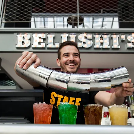St Christopher's - Gare Du Nord