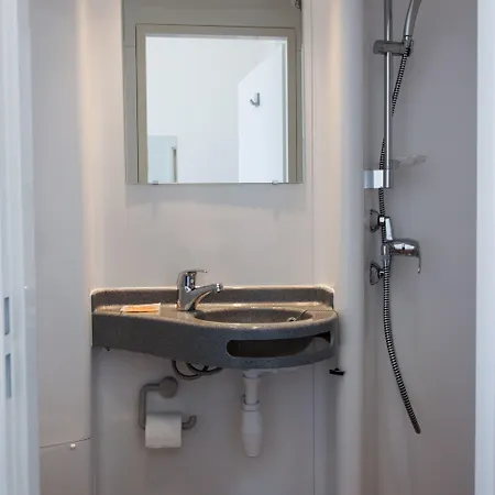 St Christopher's - Gare Du Nord אכסניה פריז