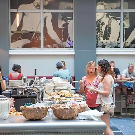 Hostal St Christopher's - Gare Du Nord *