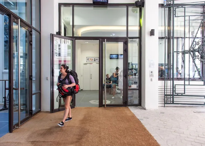 Hostal St Christopher's - Gare Du Nord París