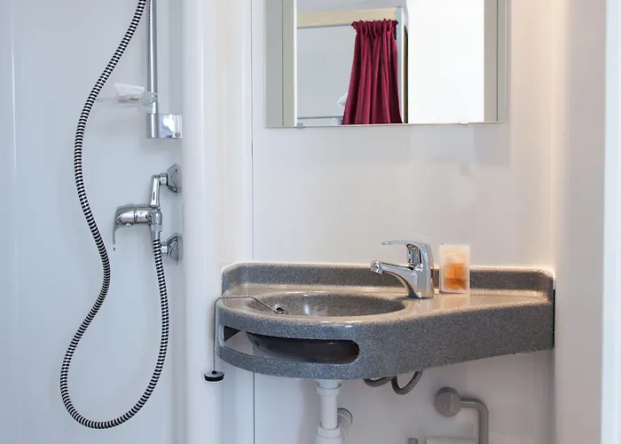 Hostal St Christopher's - Gare Du Nord