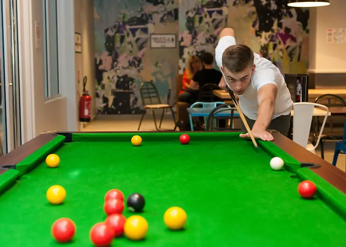 St Christopher's - Gare Du Nord