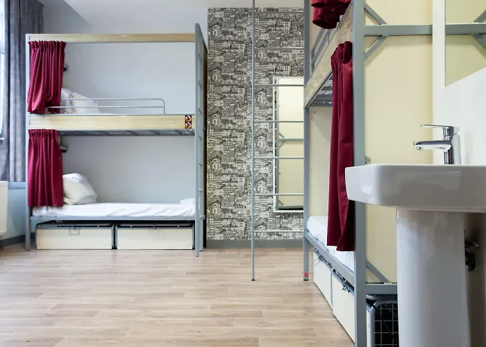 Hostal St Christopher's - Gare Du Nord París