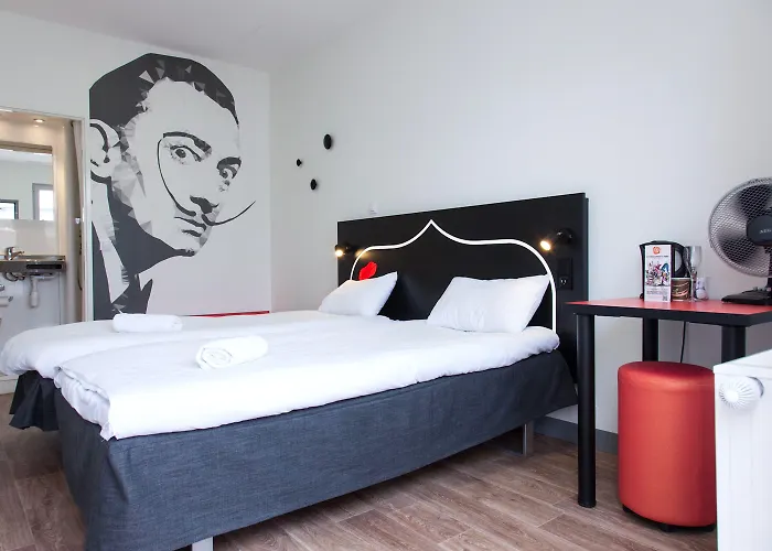 Hostal St Christopher's - Gare Du Nord