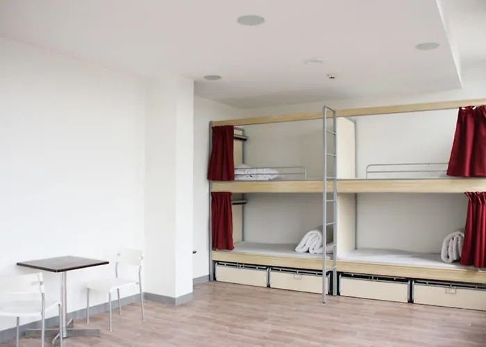 Hostal St Christopher's - Gare Du Nord *